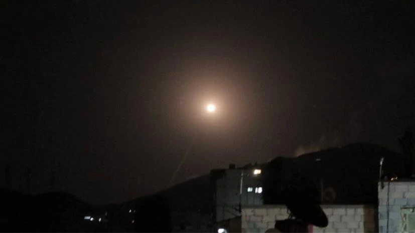 Δείτε την αναχαίτιση πυραύλου από τη συριακή αντιαεροπορική άμυνα – Βιντεο